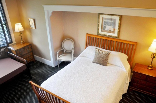 OM Sanctuary Holistic Retreat image 6